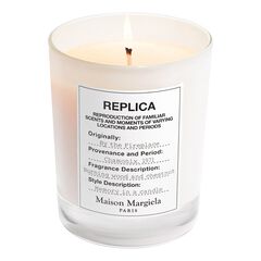 REPLICA By The Fireplace - Bougie Parfumée boisée épicée, MAISON MARGIELA